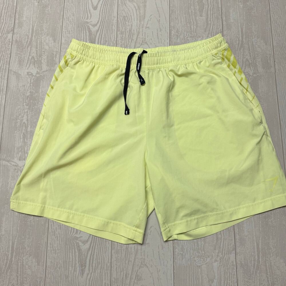 Gymshark Men’s Neon Yellow Training Shorts Size XL Performance Lined Athletic